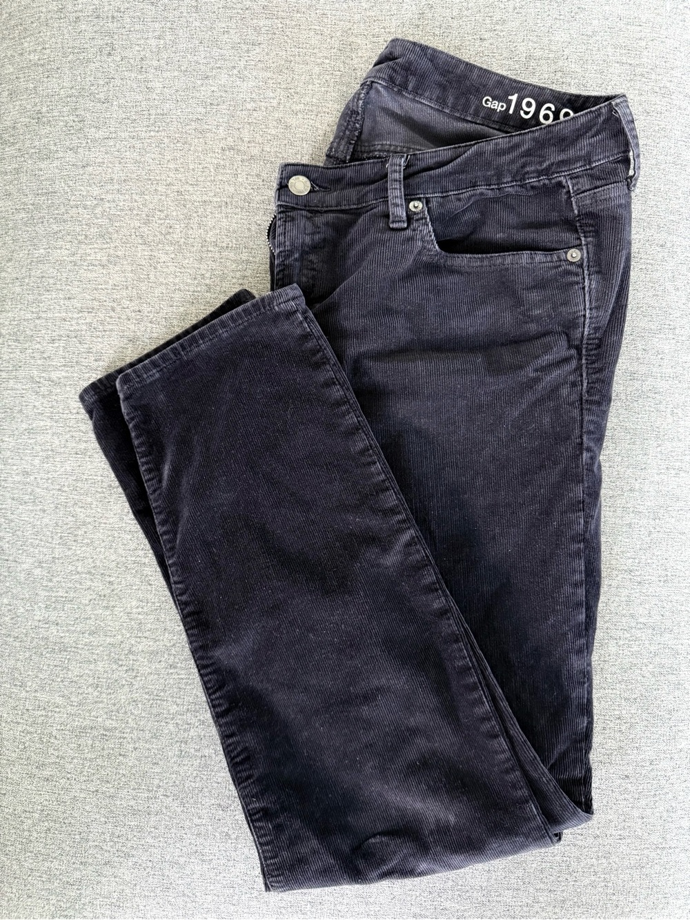 GUC GAP Black Corduroy Jeans